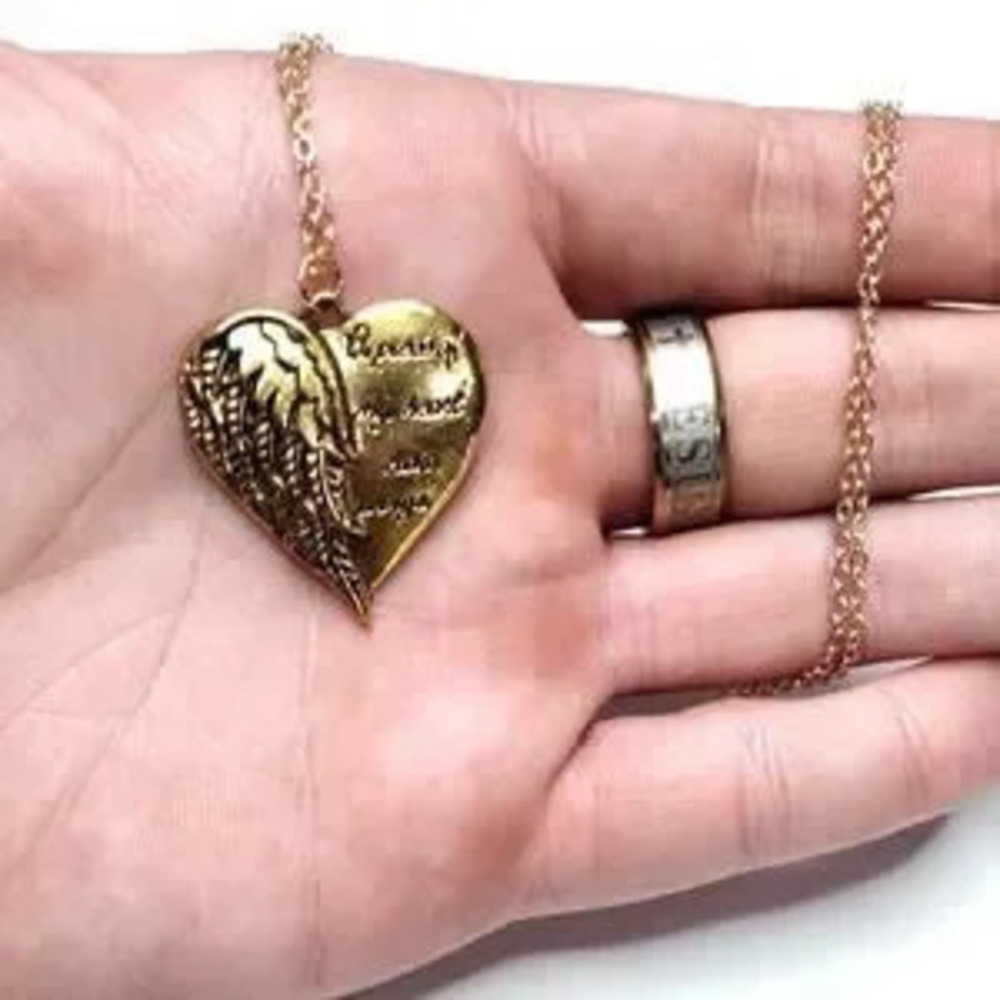 Heart Wings Necklace Funeral Passed On Christmas Birthday Mourning Gift Gold NEW